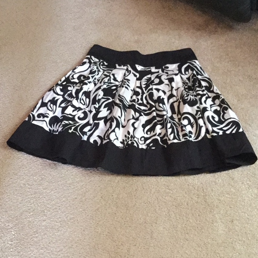 Cache Skirt